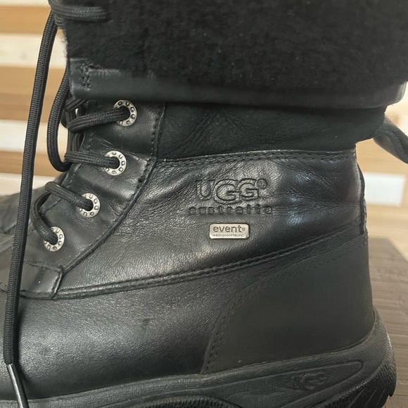 UGG Australia Butte Waterproof Vibram Leather Winter Boots Black 5209 Women's 5 - Picture 4 of 8
